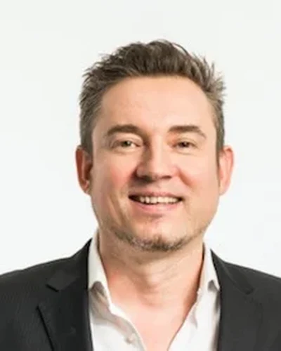 Jozef Van Beeck, Director, International Sales and Marketing